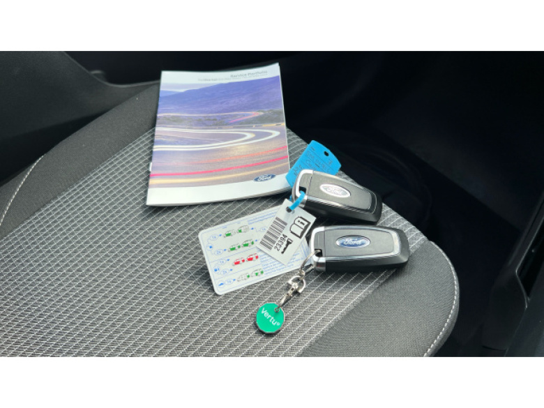 Ford Transit Courier E-Transit Courier 100kW 43kWh Trend Van Auto